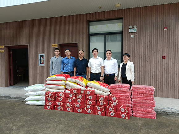 重陽節慰問嶺下鎮養老院