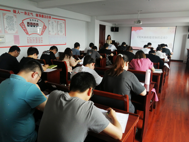 以考促學、以學促廉