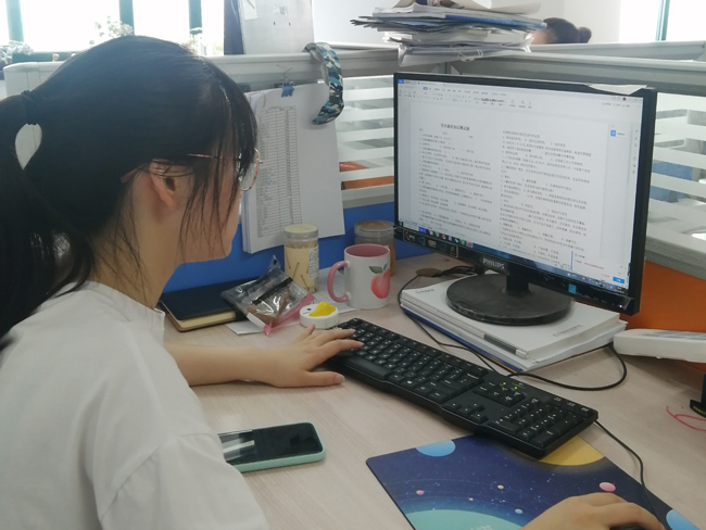 以考促學、以學促廉